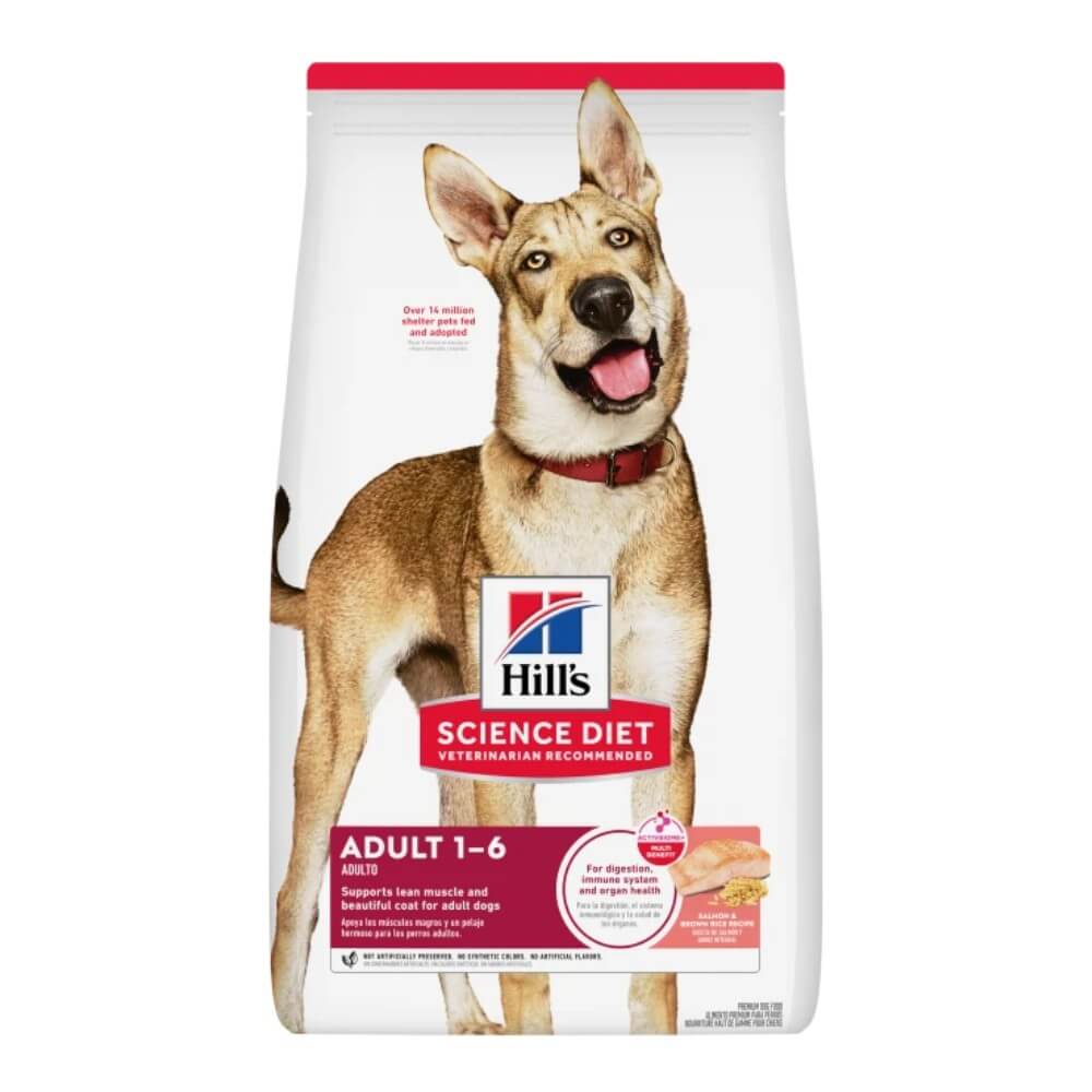 Bolsa frontal de Hill's Science Diet Perro Adulto Salmon destacando nutricion premium con ingredientes naturales para su vitalidad