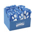 Caja exhibidora azul con logo Pawise que contiene mantas de polar enrolladas color azul con huellas de patas blancas para perros y gatos