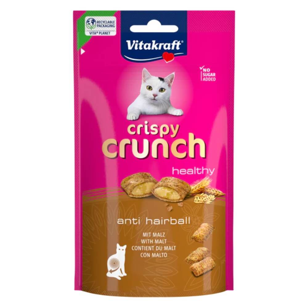 Frente del snack funcional Vitakraft Crispy Crunch anti bolas de pelo para gatos sabor malta. Bolsa rosada y marrón con gato blanco